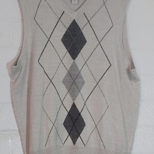 Men's Dockers Argyle Sweater Vest - Cream and Gray